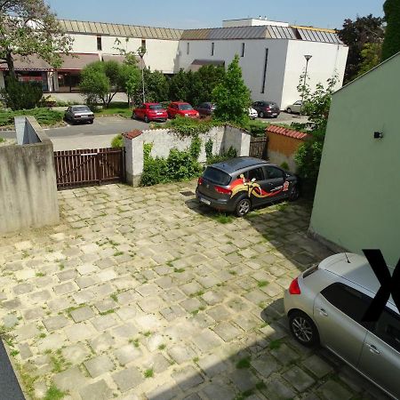 Óváros Apartman Veszprém Exterior foto